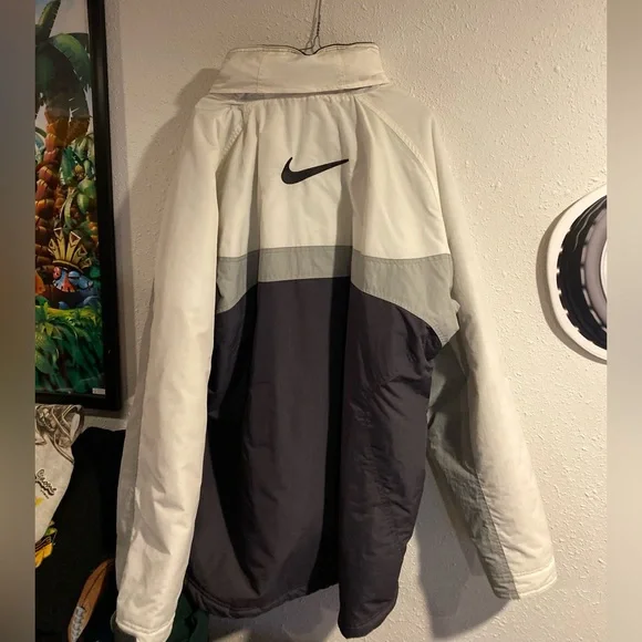Vintage Nike Zip Up jacket - Picture 2 of 5
